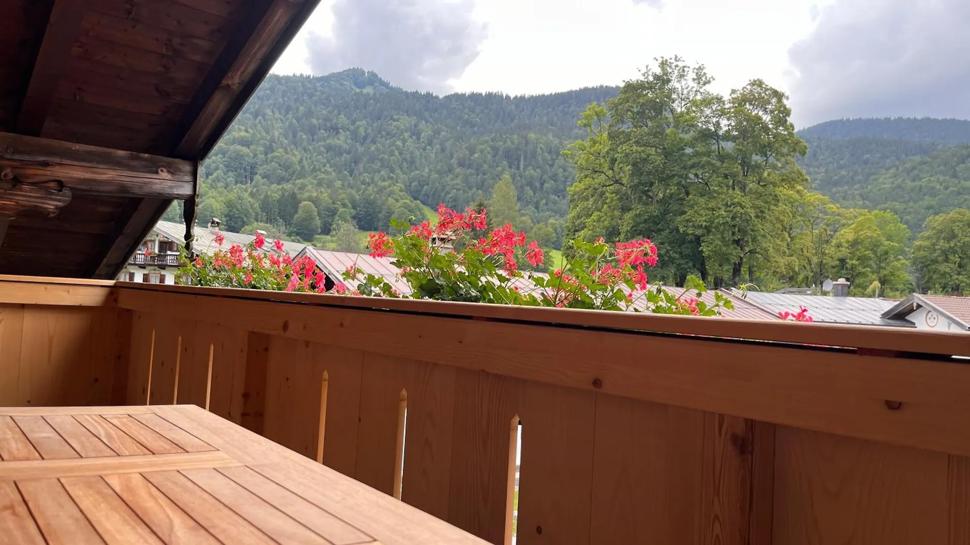 Gaestehaus Zum Thoma Kreuth Apartment